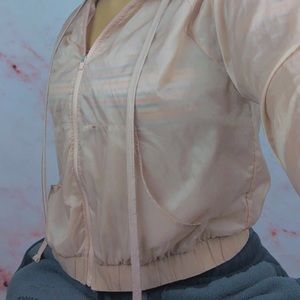Silky light pink crop jacket!